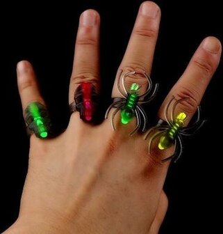 6 maal - halloween glow ringen -