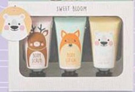 3 in 1 Douchepakket SWEET BLOOM - Body scrub, Lotion , Bad schuim - 30 ml - Vrouwen