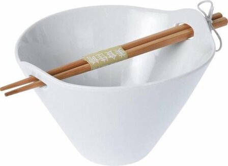 Bowl With Chopsticks - Kom met eetstokjes - Noodle kom - Rijstkommetje - Wit - Porselein - &Oslash; 16 x 11 cm