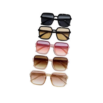 Zonnebril STUDIO 54 VIBES  - UV 400 - Roze / Bruin - Glazen vierkante bril - Normaal Model - Shades - Vrouwen / Heren - Gradien