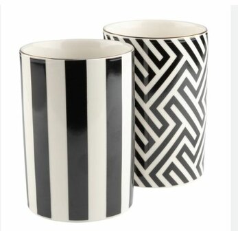 Luxe Mokken TATE - Set van 2 - Streep en Gevormd - Zwart / Wit - 11,5cm x 7 cm - Design Koffiemokken Porselein - Moderne Kerami