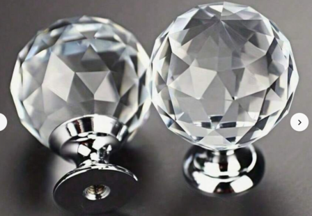 Deurknoppen diamant CADE - Zilver / Transparant - Kunststof / Metaal - Set van 4 - Kastknop Kristal - Transparant &amp; Zilver - Deurknopjes Kristal voor kast - Deurknop Kristal -  Meubelknop zilver- Deurknopjes Kristal- Deurknoppen - Ladeknoppen