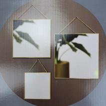 Hangspiegel PABLO Met Metalen Ketting - Goud - Metaal / Glas - Ca 20 / 30 / 35 cm - Vierkant - Set van 3 spiegels -2