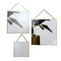 Hangspiegel PABLO Met Metalen Ketting - Goud - Metaal / Glas - Ca 20 / 30 / 35 cm - Vierkant - Set van 3 spiegels