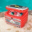 Besteway Opblaasbare Koelkast Platenspeler - Rood - Kunststof - 31 Liter - Koelbox - Koeler kist