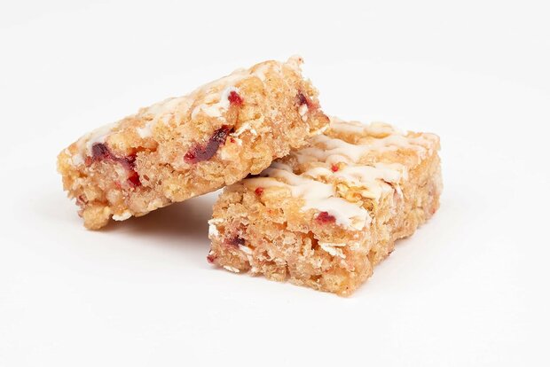 2  Low Calorie Skinny Crunch Mueslireep - Raspberry &amp; White Choc - Framboos  - High in Fibre / Hoog in Vezels -  Sportvoedi