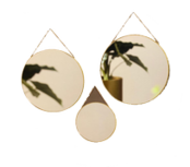 Hang spiegel THERESE met metalen ketting - Goud - 3 stuks - ⌀ 20, 30 en 35 cm Hang spiegel THERESE met metalen ketting - Goud - 3 stuks - ⌀ 20, 30 en 35 cm
