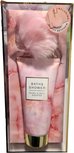 Bad & Douche gel met fluffy chain - Peony & Rose - Cadeaus - Geschenk set - Roze / Wit - 200 ml - Kerstmis - Feestdagen Bad & Douche gel met fluffy chain - Peony & Rose - Cadeaus - Geschenk set - Roze / Wit - 200 ml - Kerstmis - Feestdagen