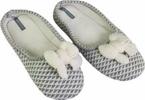 Laag Model Pantoffel Strik - Grijs / Wit - Maat 39 / 40 - Pantoffels Dames – Pantoffels meisjes - Warme pantoffels – Sloffen - Sloffen dames – Sloffen meisjes – Winter - Kerst cadeau – Kerstcadeau – Kerst – Sinterklaas – Cadeau -  Mode – Warm - Cozy 