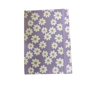 Notitieboek A5 - Bloem / Lavendel / Paars  - Karton / Papier - 14,5 x 20,5 cm -  Logboek - To do lijst - Hardcover - Elastiek - Blanco - 100 Pagina's - Karton