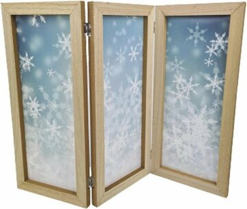 Houten raamscherm - Kerst - Raamornament - Raam decoratie - Blauw / Hout - Sneeuwvlokken - 54,5x1,50x40 cm Houten raamscherm - Kerst - Raamornament - Raam decoratie - Blauw / Hout - Sneeuwvlokken - 54,5x1,50x40 cm