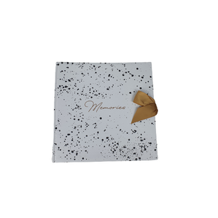 Fotoalbum "Memories" met Gouden strik - Wit / Zwart - Karton / Papier - 24,5 x 24,5 cm - Fotoboek - Knutselen - DIY Fotoalbum "Memories" met Gouden strik - Wit / Zwart - Karton / Papier - 24,5 x 24,5 cm - Fotoboek - Knutselen - DIY