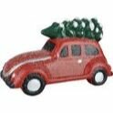 Kerst auto met kerstboom - Rood - Keramiek - 24 x 13 x 16 cm Kerst auto met kerstboom - Rood - Keramiek - 24 x 13 x 16 cm