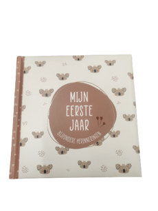 Mijn Eerste Jaar als Baby ' Koala ' Creme / Bruin - Baby Invulboek - Baby's Eerste Jaar - Kraamcadeau Babyboek - Baby Herinneringen - baby dagboek - Dagboek - Boekje Mijn Eerste Jaar als Baby ' Koala ' Creme / Bruin - Baby Invulboek - Baby's Eerste Jaar - Kraamcadeau Babyboek - Baby Herinneringen - baby dagboek - Dagboek - Boekje